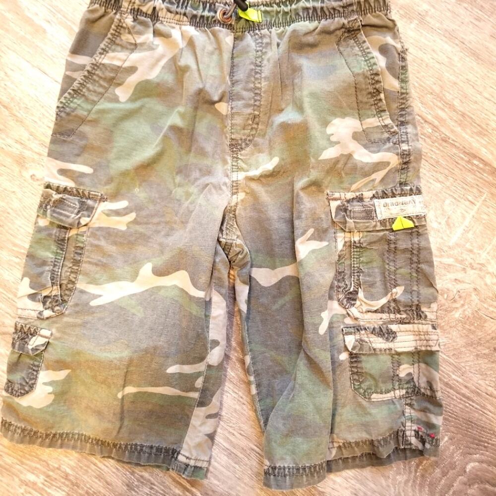 Union Bay Boys Camo Green Shorts Elasticized waist Comfortable Kids Short Size 7